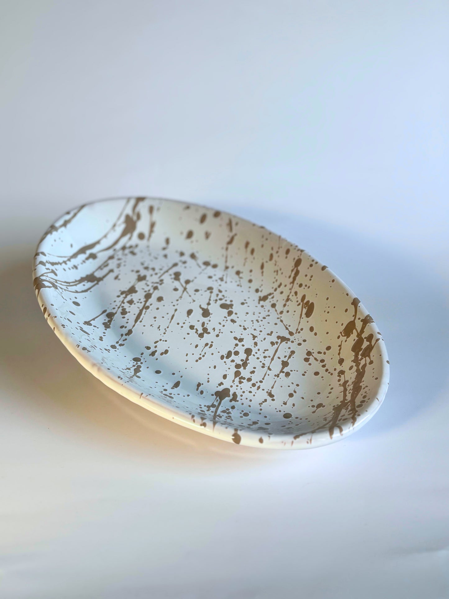 Serving dish Splashed Taupe