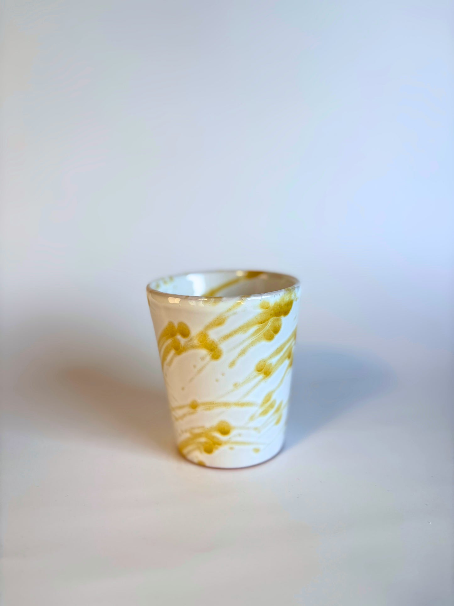 Mug Splashed Ochre
