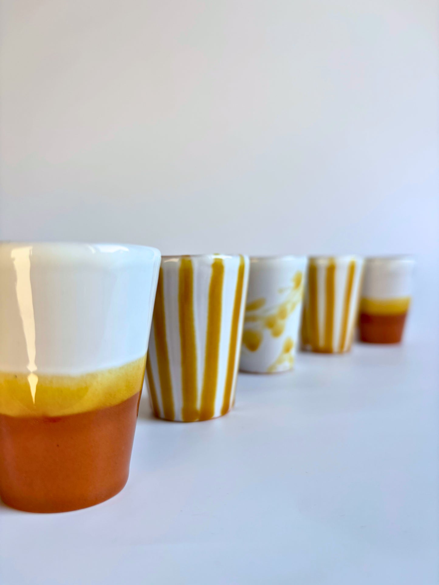 Espresso kopjes Dipped Oker - twee stuks