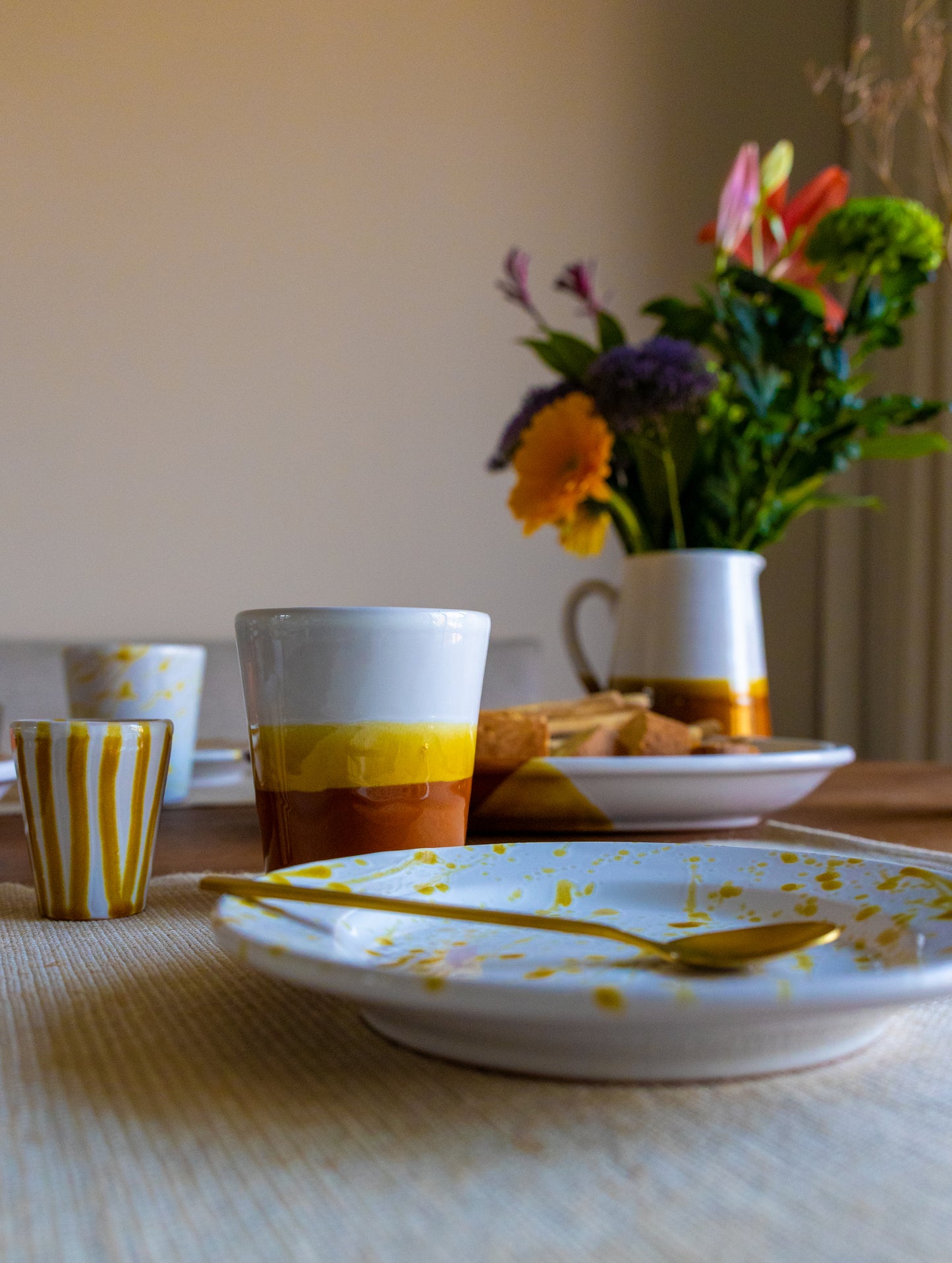 Mug Dipped ochre