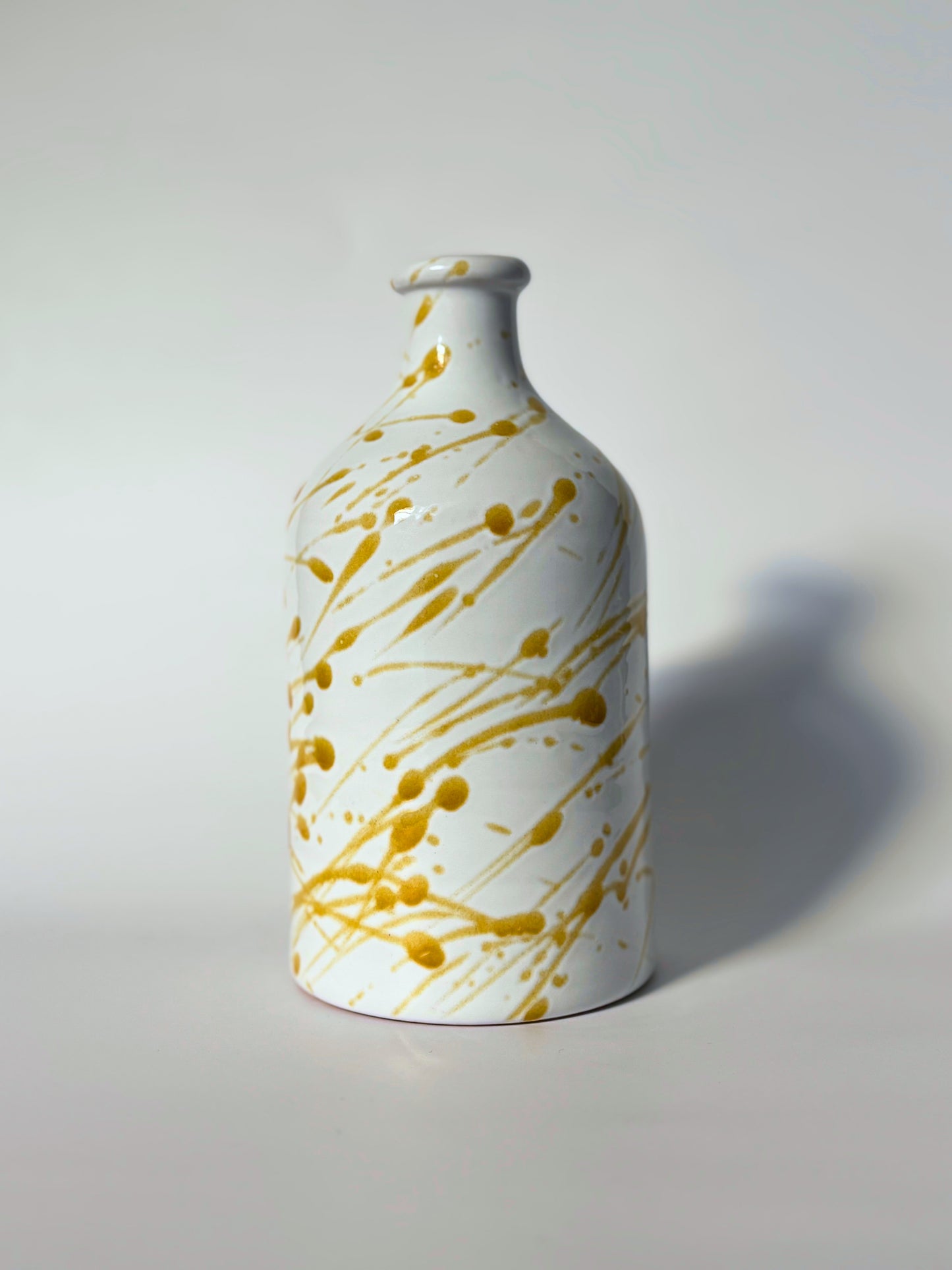 Oil bottle - splashes collection