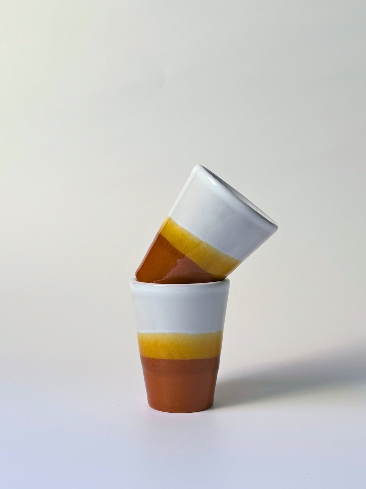 Espresso kopjes Dipped Oker - twee stuks