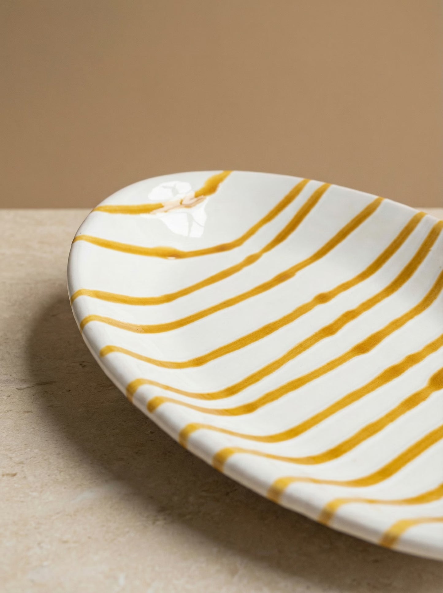 Serveerschaal Groot Striped Oker
